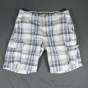 Lee Extreme Motion Cargo Shorts Men’s Size 34 Plaid Performance Series Golf